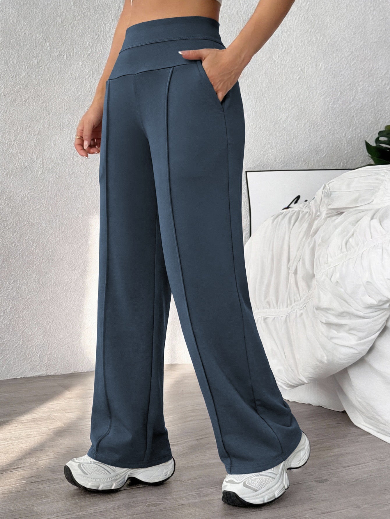 Everyday Wide-Leg Pants